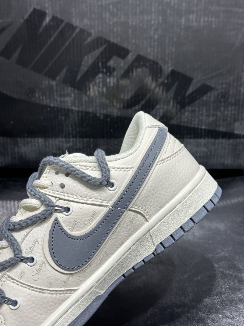 Nike Dunk Shoes